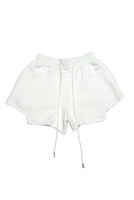 Casual Shorts in White - Dose